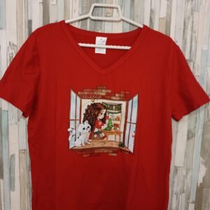 Camiseta T. XL Oficial de Ninova Valencia 2026 – Edición "El Taller de Papá Noel" Vive Ninova Valencia 2026 con la camiseta oficial de esta edición especial. Una prenda diseñada para que formes parte del evento y conserves un recuerdo exclusivo de un fin de semana dedicado a las muñecas, la artesanía y la creatividad. Con un llamativo color rojo y cuello de pico, esta camiseta incorpora el logotipo oficial de Ninova Valencia 2026 – Edición "El Taller de Papá Noel", convirtiéndose en una prenda ideal para coleccionistas, visitantes y amantes del evento. Fabricada en tejido de poliéster, ofrece comodidad y ligereza para disfrutar de toda la jornada. Características Camiseta oficial de Ninova Valencia 2026. Edición especial "El Taller de Papá Noel". Color rojo. Cuello de pico. Logotipo oficial del evento. Talla: XL. Material: 100 % poliéster. Información importante Este producto no admite cambios ni devoluciones. No se realizan envíos a domicilio. La camiseta deberá recogerse personalmente durante la celebración del evento. Ninova Valencia 2026 tendrá lugar los 28 y 29 de noviembre de 2026 en el Hotel Senator Valencia, situado en Plaza Manuel Sanchís Guarner, 1, 46006 Valencia. La entrada al evento es gratuita. Hazte con la camiseta oficial y llévate un recuerdo exclusivo de una edición muy especial de Ninova Valencia.
